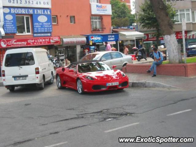 Ferrari F430 spotted in Istanbul, Turkey