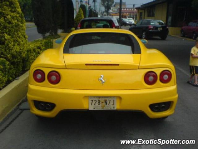 Ferrari 360 Modena spotted in Mexico City, Mexico