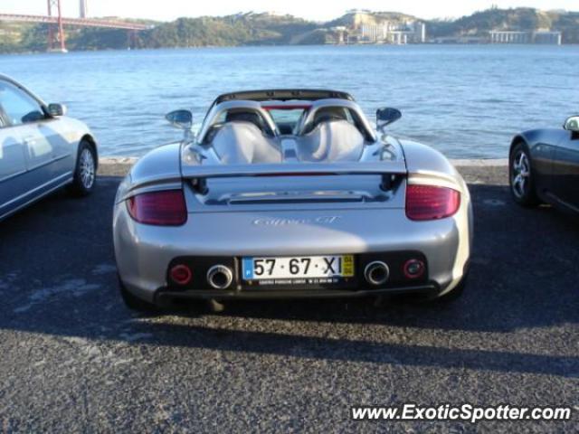 Porsche Carrera GT spotted in Lisboa, Portugal