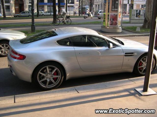 Aston Martin Vantage spotted in Viena, Austria