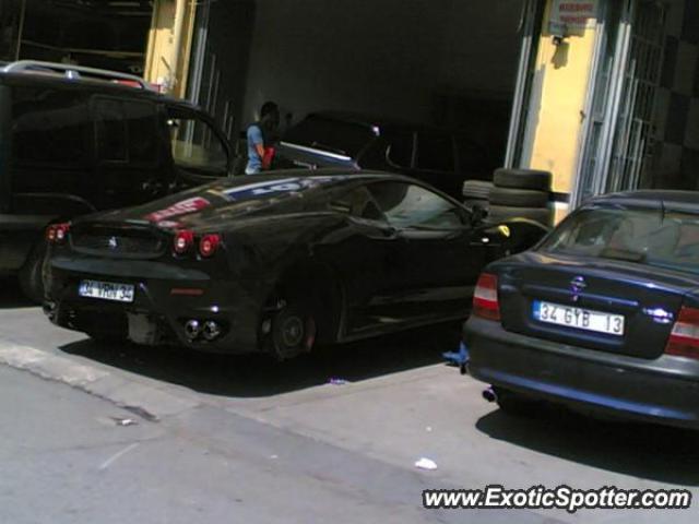 Ferrari F430 spotted in Istanbul, Turkey