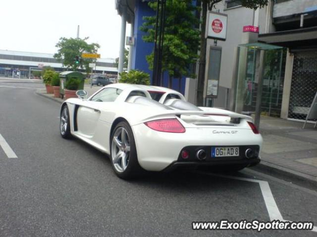 Porsche Carrera GT spotted in Kehl, Germany