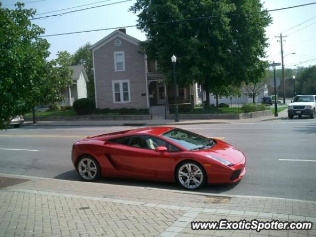 Lamborghini Gallardo spotted in Cincinnati, Ohio