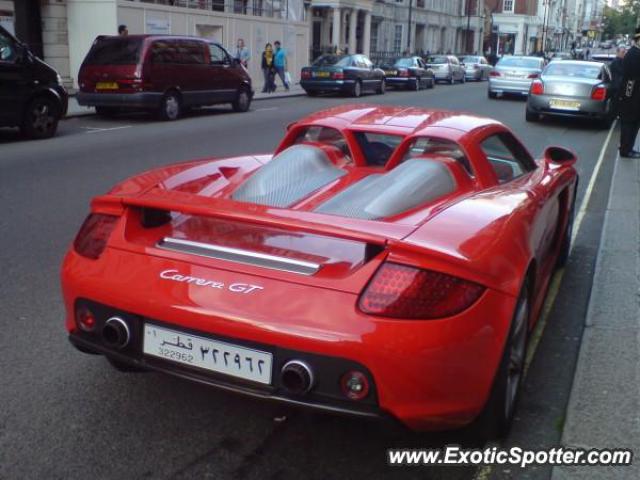 Porsche Carrera GT spotted in London, United Kingdom