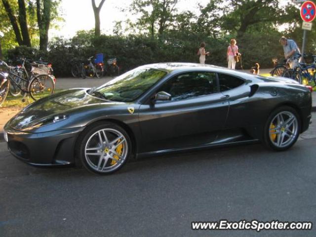 Ferrari F430 spotted in Hamburg, Germany