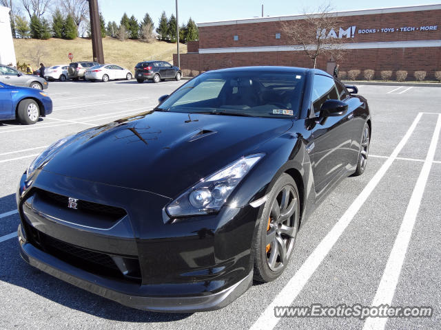 Nissan Skyline spotted in Harrisburg, Pennsylvania