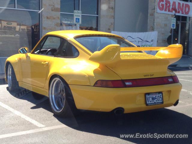 Porsche 911 GT2 spotted in San Antonio, Texas