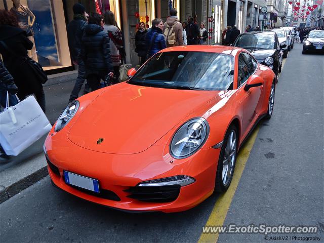 Porsche 911 spotted in Milan, Italy
