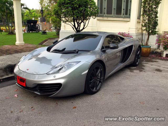 Mclaren MP4-12C spotted in Bangkok, Thailand