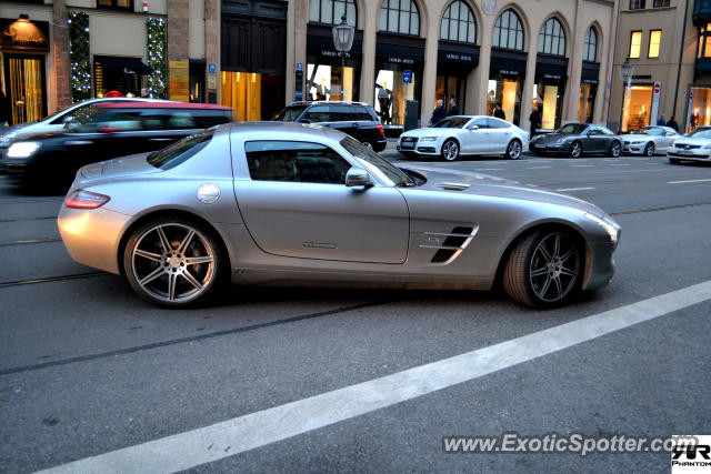 Mercedes SLS AMG spotted in Munich, Germany