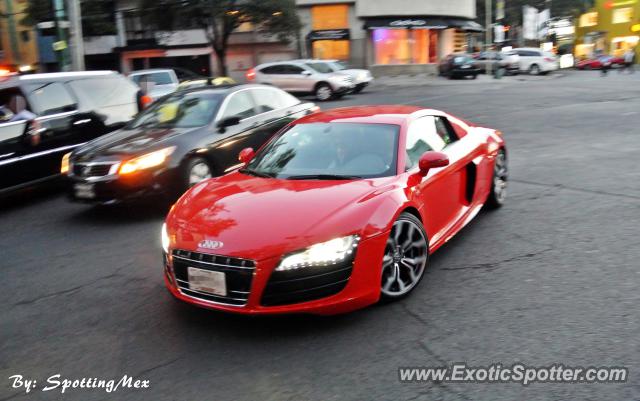 Audi R8 spotted in Ciudad de México, Mexico