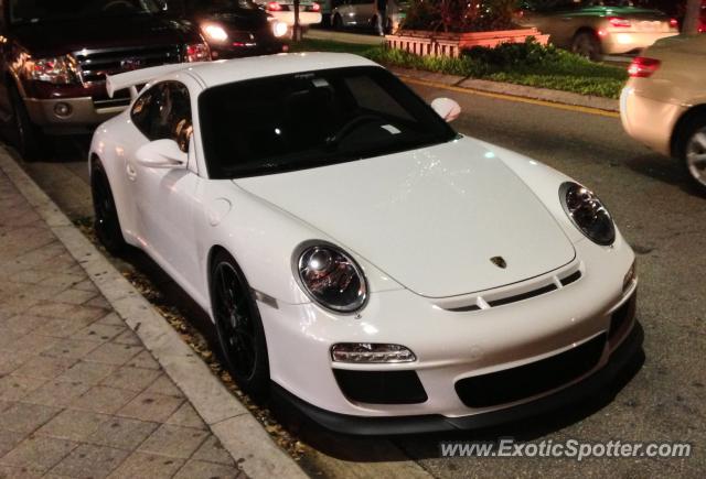 Porsche 911 GT3 spotted in Fort Lauderdale, Florida