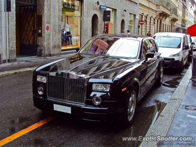 Rolls Royce Phantom spotted in Milan, Italy