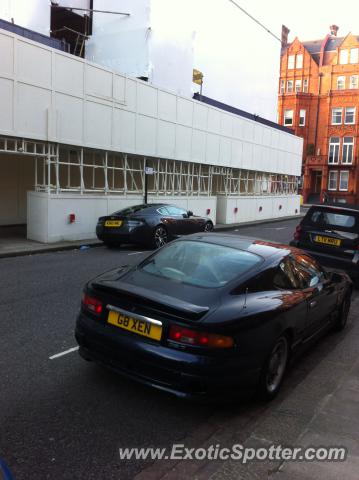 Aston Martin DB7 spotted in Londres, United Kingdom