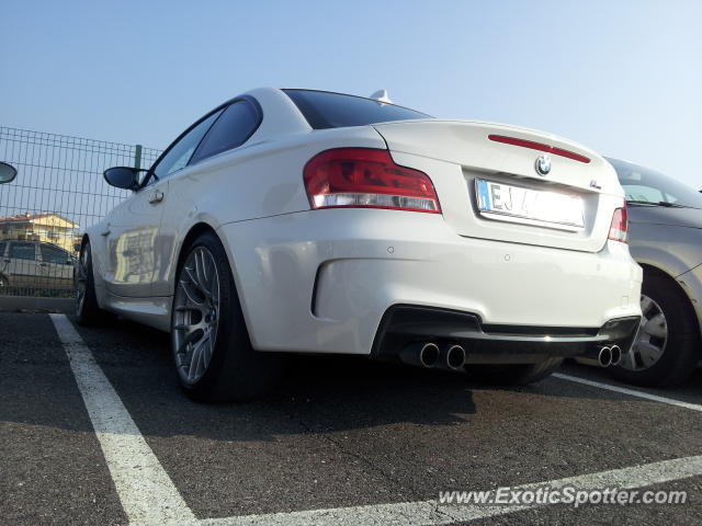 BMW 1M spotted in Verona, Italy