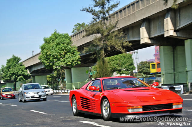 Ferrari Testarossa spotted in Ciudad de México, Mexico