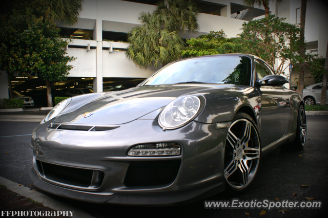 Porsche 911 GT3 spotted in Miami, Florida