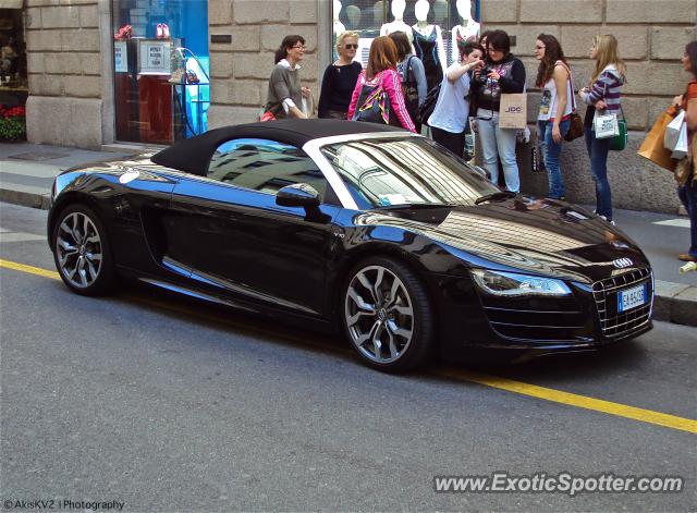 Audi R8 spotted in Milan, Italy