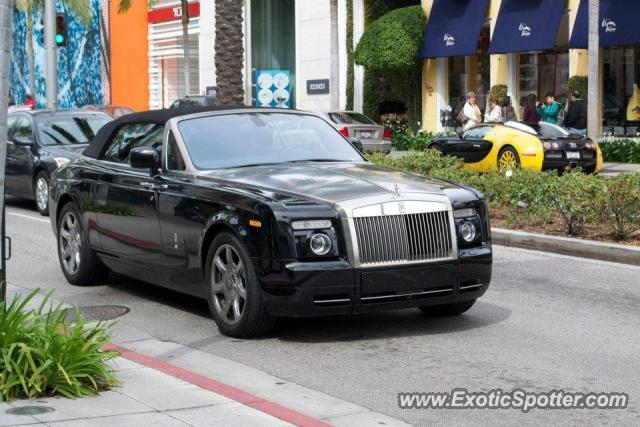 Rolls Royce Phantom spotted in Los Angelos, California