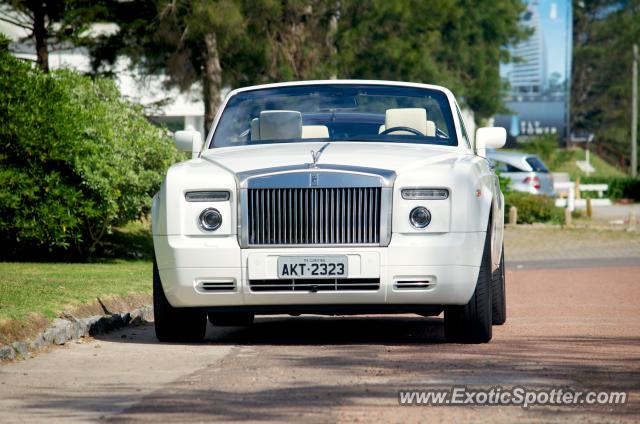 Rolls Royce Phantom spotted in Punta Del Este, Uruguay