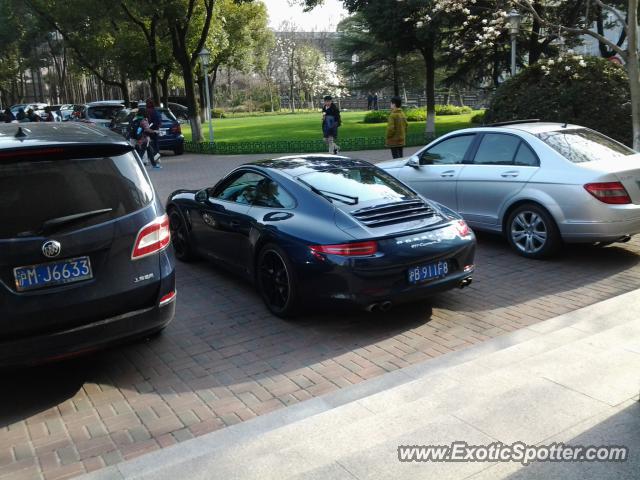 Porsche 911 spotted in Shanghai, China