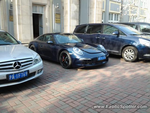 Porsche 911 spotted in Shanghai, China