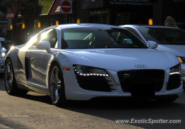 Audi R8 spotted in Toronto, Canada