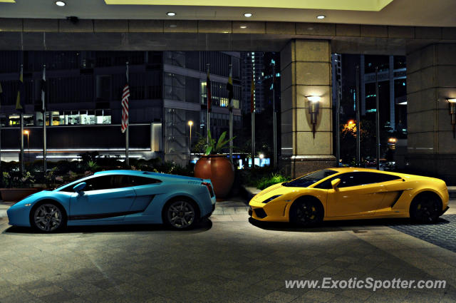 Lamborghini Gallardo spotted in KLCC Twin Tower, Malaysia