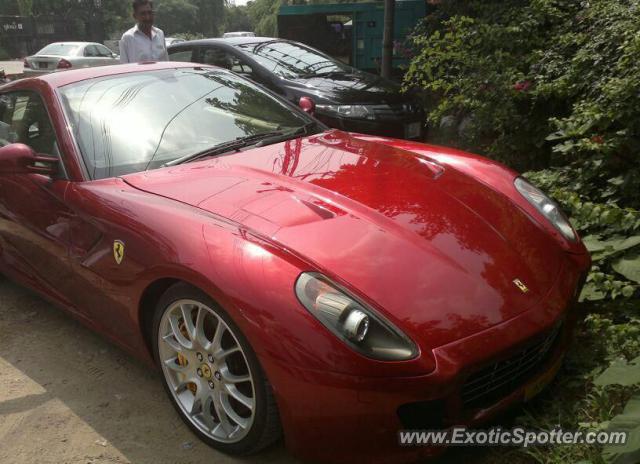 Ferrari 599GTB spotted in Lahore, Pakistan