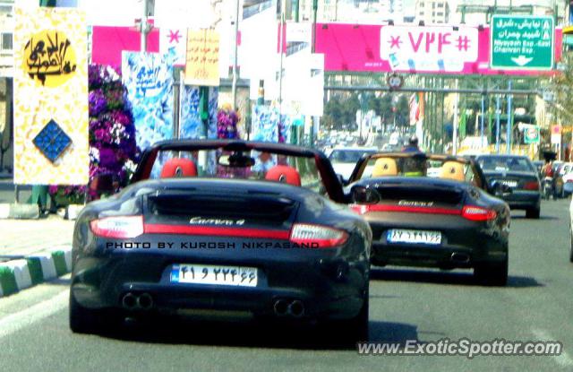 Porsche 911 spotted in Tehran, Iran