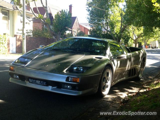 Lamborghini Diablo spotted in Melbourne, Australia