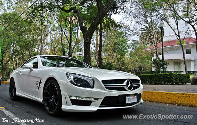 Mercedes SL 65 AMG spotted in Ciudad de México, Mexico