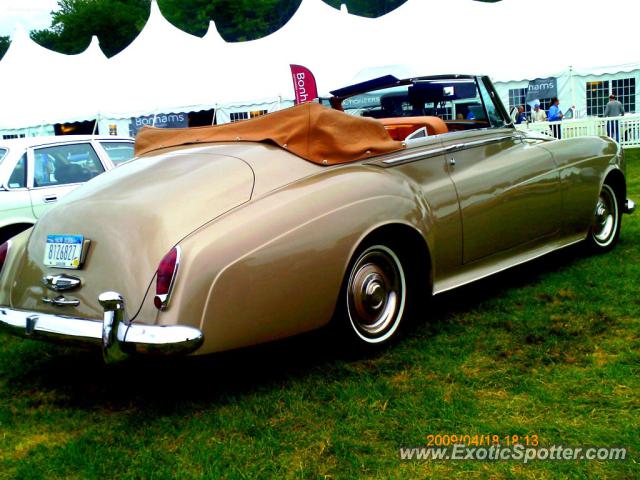 Rolls Royce Silver Cloud spotted in Westport, Connecticut