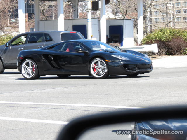 Mclaren MP4-12C spotted in Fort Lee, New Jersey