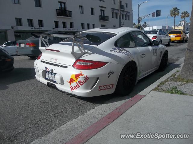 Porsche 911 GT3 spotted in Beverly Hills, California