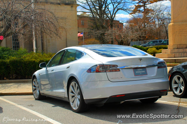 Tesla Model S spotted in Greenwich, Connecticut