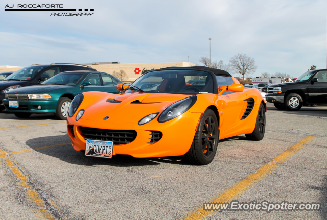 Lotus Elise spotted in Orland Park, Illinois