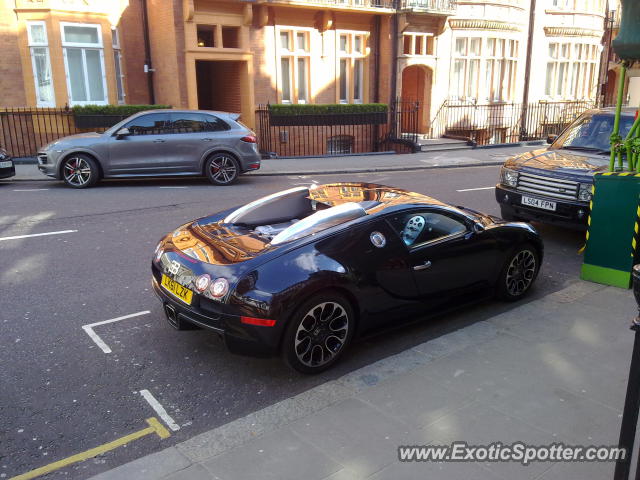 Bugatti Veyron spotted in London, United Kingdom