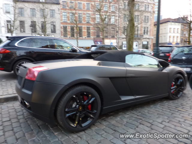 Lamborghini Gallardo spotted in Brussels, Belgium