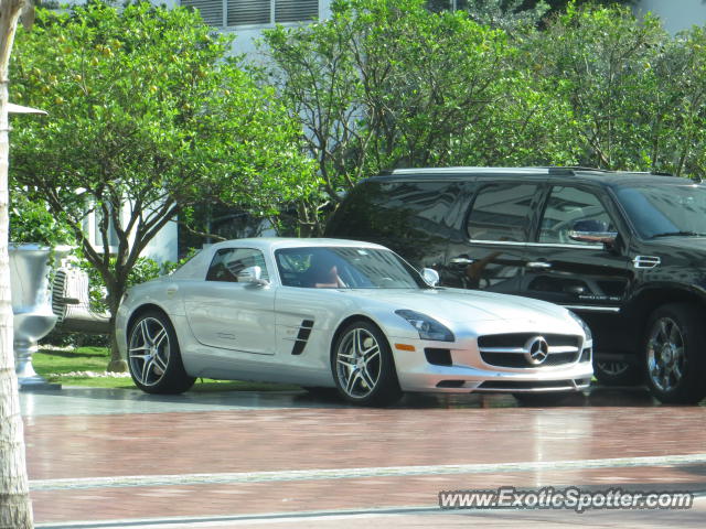 Mercedes SLS AMG spotted in Miami, Florida