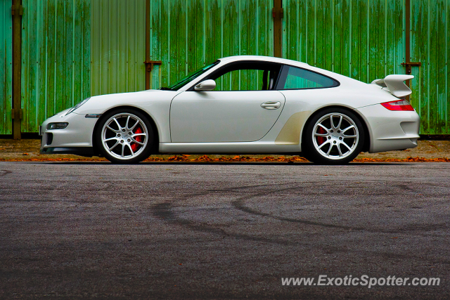 Porsche 911 GT3 spotted in Hong Kong, China