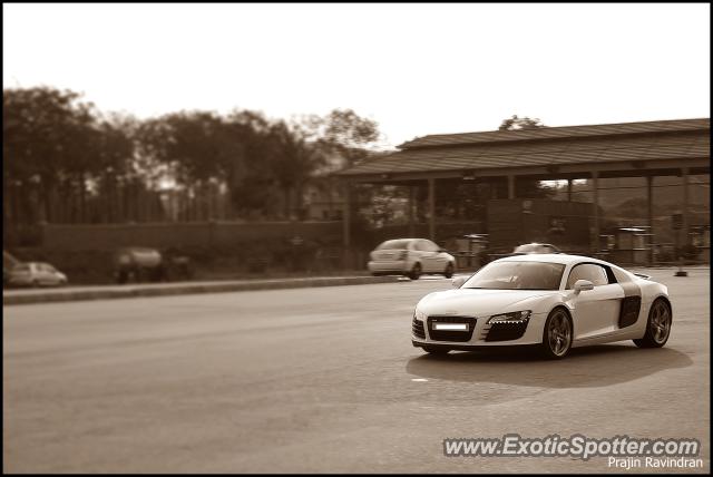 Audi R8 spotted in Bangalore, India