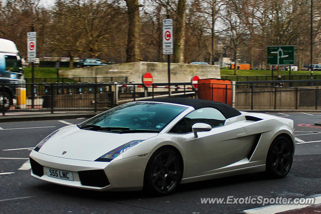 Lamborghini Gallardo spotted in London, United Kingdom