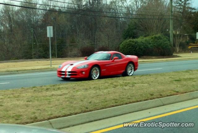 Dodge Viper spotted in Alpharetta, Georgia