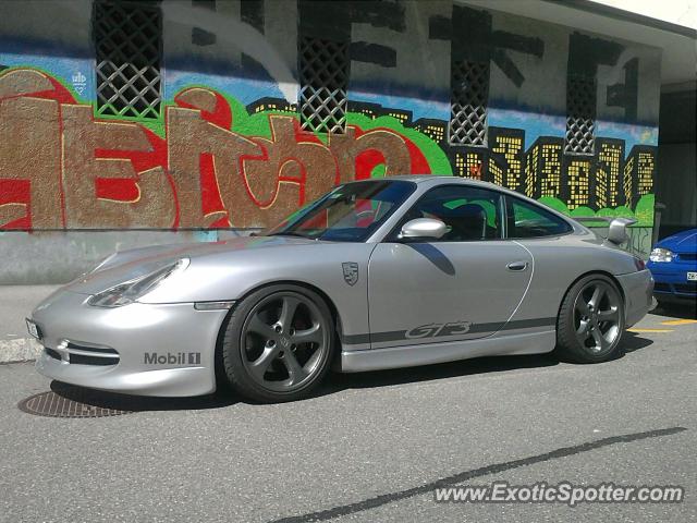 Porsche 911 GT3 spotted in Zurich, Switzerland