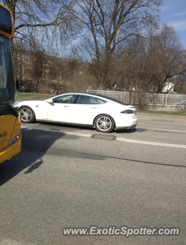 Tesla Model S spotted in København, Denmark