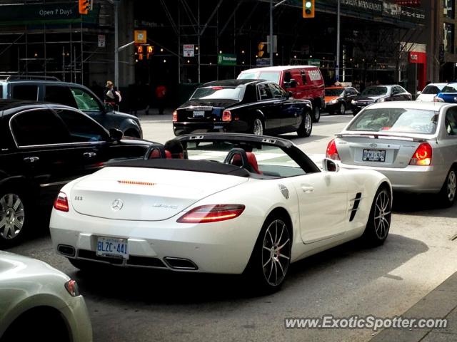 Mercedes SLS AMG spotted in Toronto, Canada