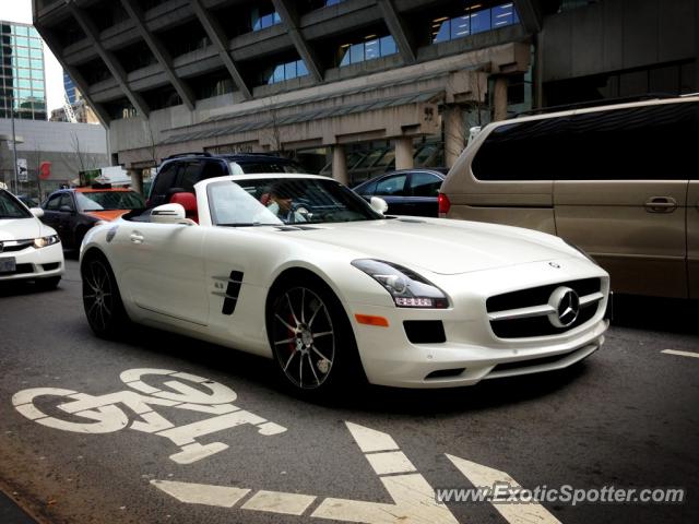 Mercedes SLS AMG spotted in Toronto, Canada