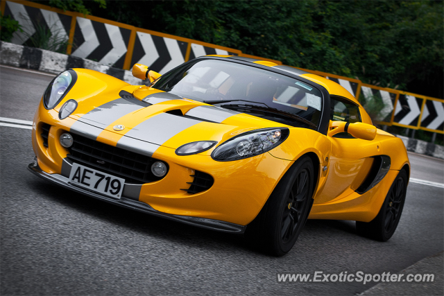 Lotus Elise spotted in Hong Kong, China